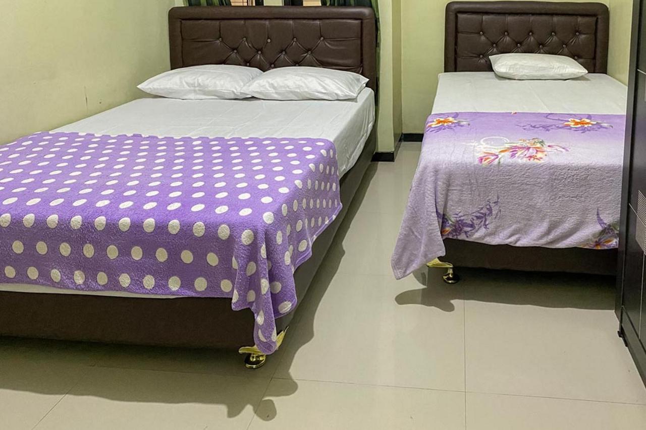 Baitussafar UMMI 1 Syariah Hotel Malang Bagian luar foto